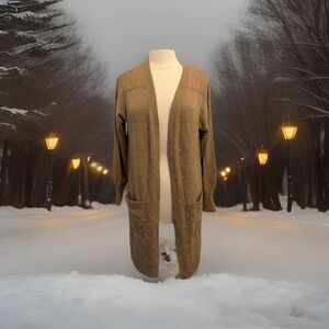 New Olive + Oak Soft Cozy Long Sweater Duster Cardigan Size Medium Pockets Beige